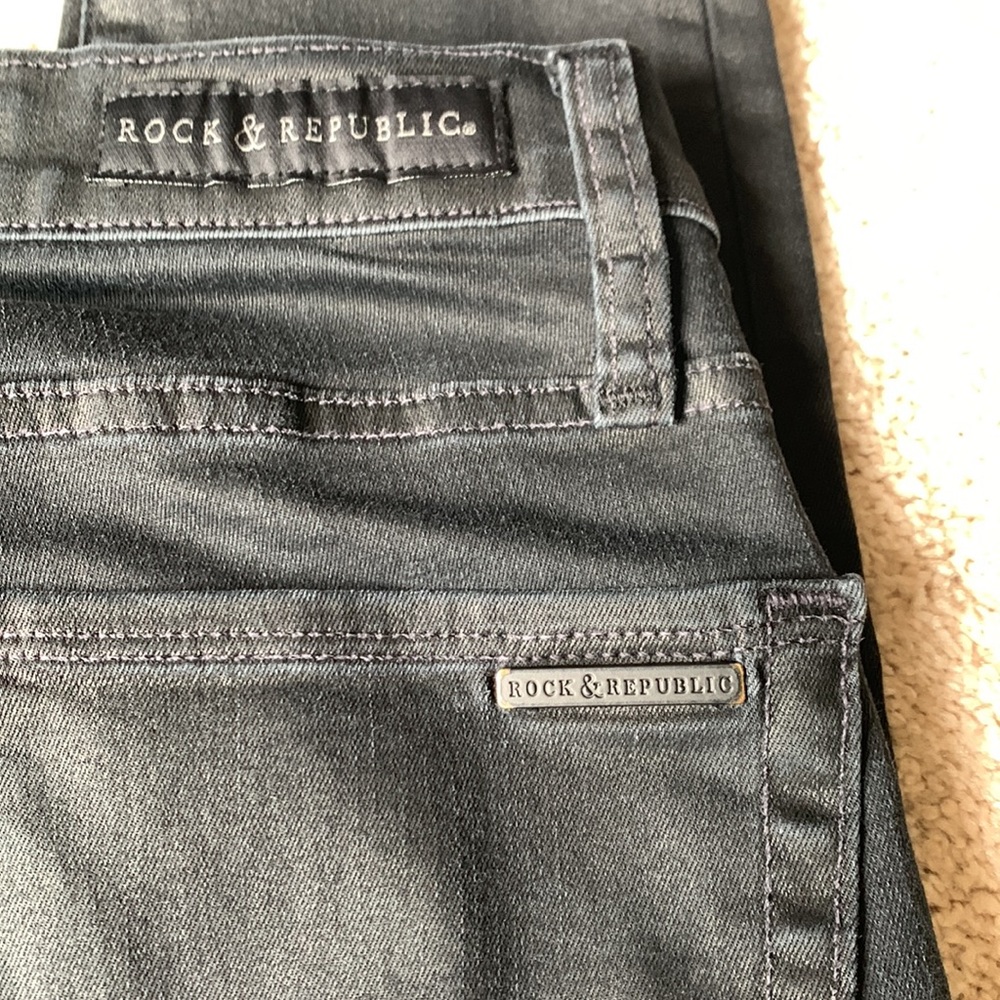 Rock & Republic Black Jeans - Picture 4 of 5